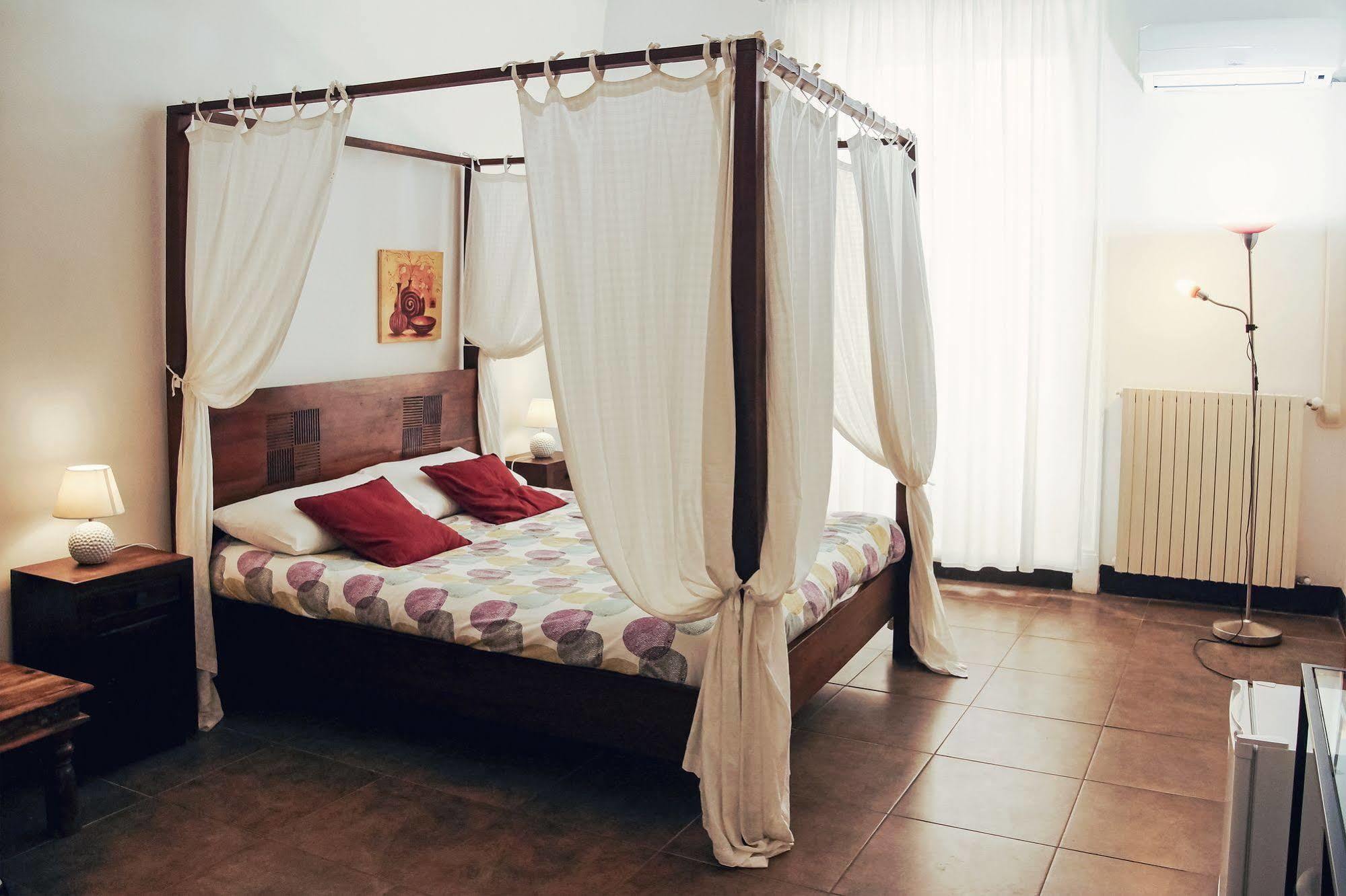 La Terrazza Sul Centro Bed & Breakfast Palermo Dış mekan fotoğraf