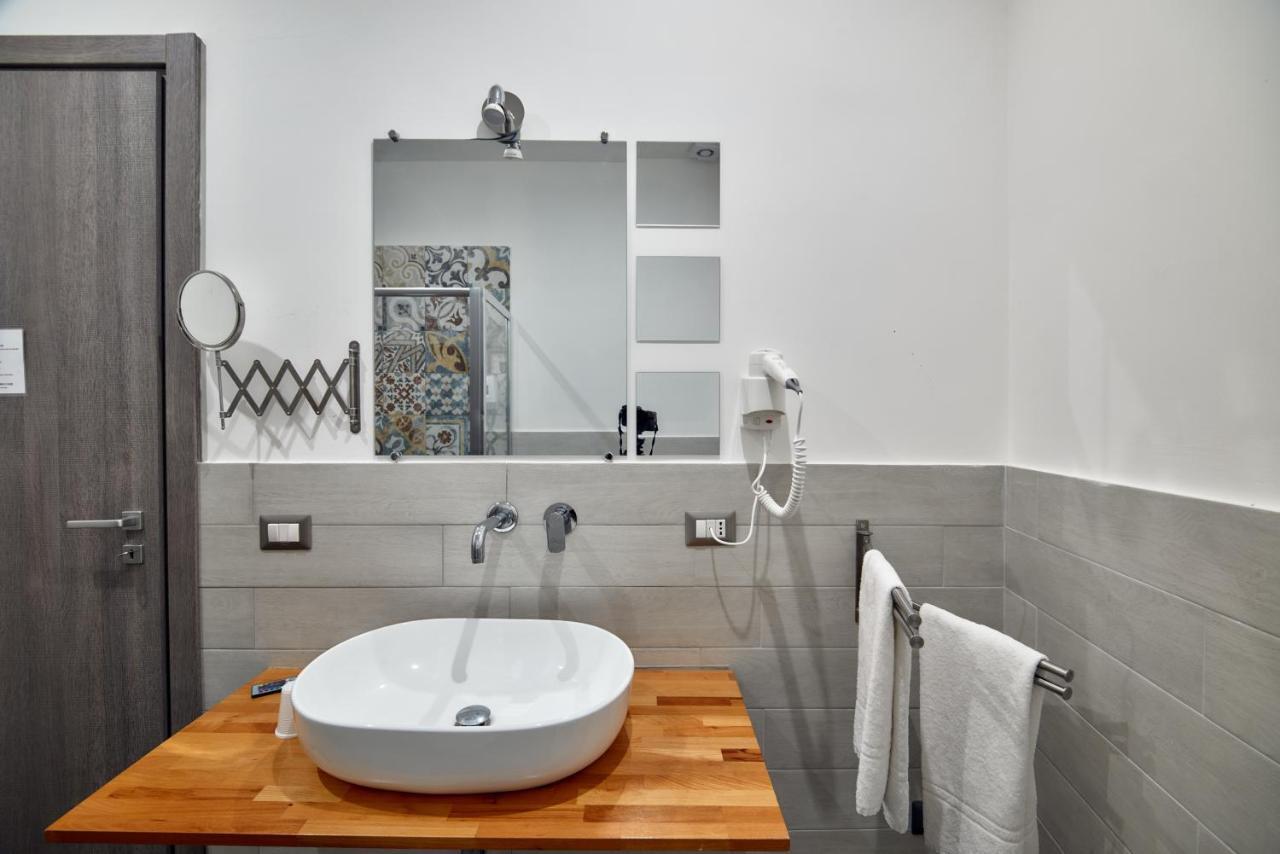 La Terrazza Sul Centro Bed & Breakfast Palermo Dış mekan fotoğraf